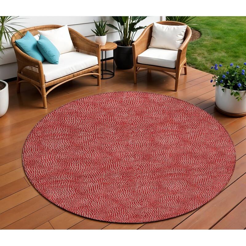 HomeRoots Geometric Transitional Rectangle Outdoor Rug - 8' Round