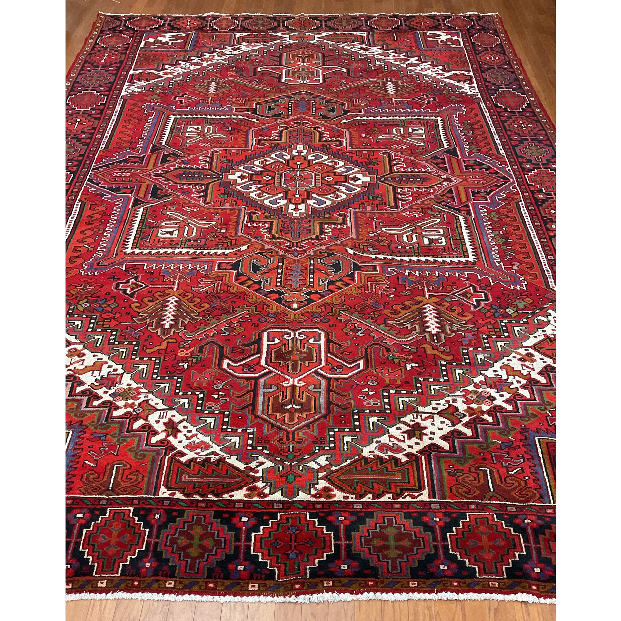HERAT ORIENTAL Handmade Fine Persian Heriz Wool Rug - 9'9" x 13'
