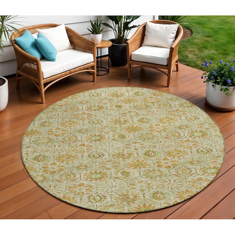HomeRoots Floral Transitional Rectangle Outdoor Rug - 8' Round