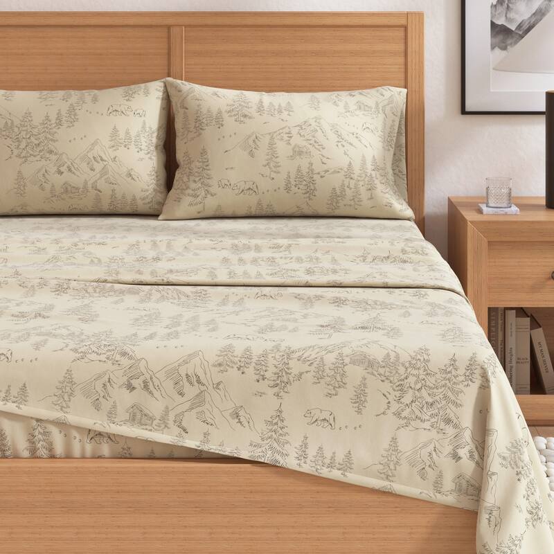 Linery & Co. Turkish Cotton Double-Brushed Christmas Flannel Bed Sheet Set