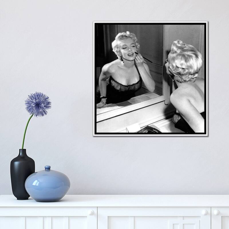 iCanvas "On The Set, Marilyn Monroe" by Rue Des Archives Framed Canvas Print