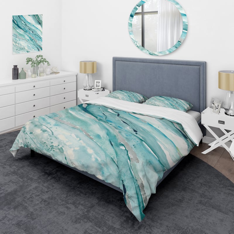Designart 'Silver Springs I Blue Green' Farmhouse Bedding Set - Duvet Cover & Shams