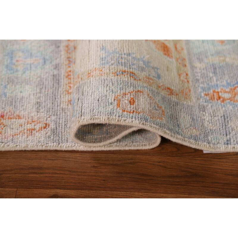 Hand Knotted Oriental 100% Wool Carpet Transitional Floral Beige & Ivories Oushak Area Rug - 2' 11'' X 2' 0''