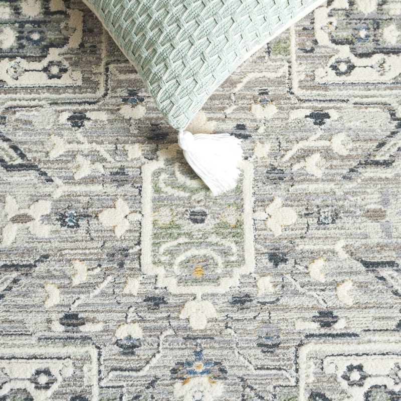 SAFAVIEH Taylor Geena Traditional Rug