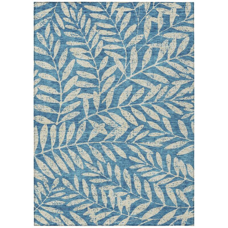 HomeRoots Floral Transitional Rectangle Outdoor Rug