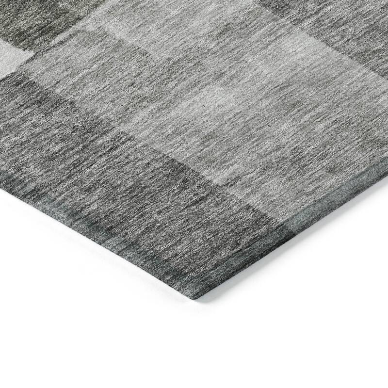 HomeRoots Geometric Transitional Rectangle Outdoor Rug