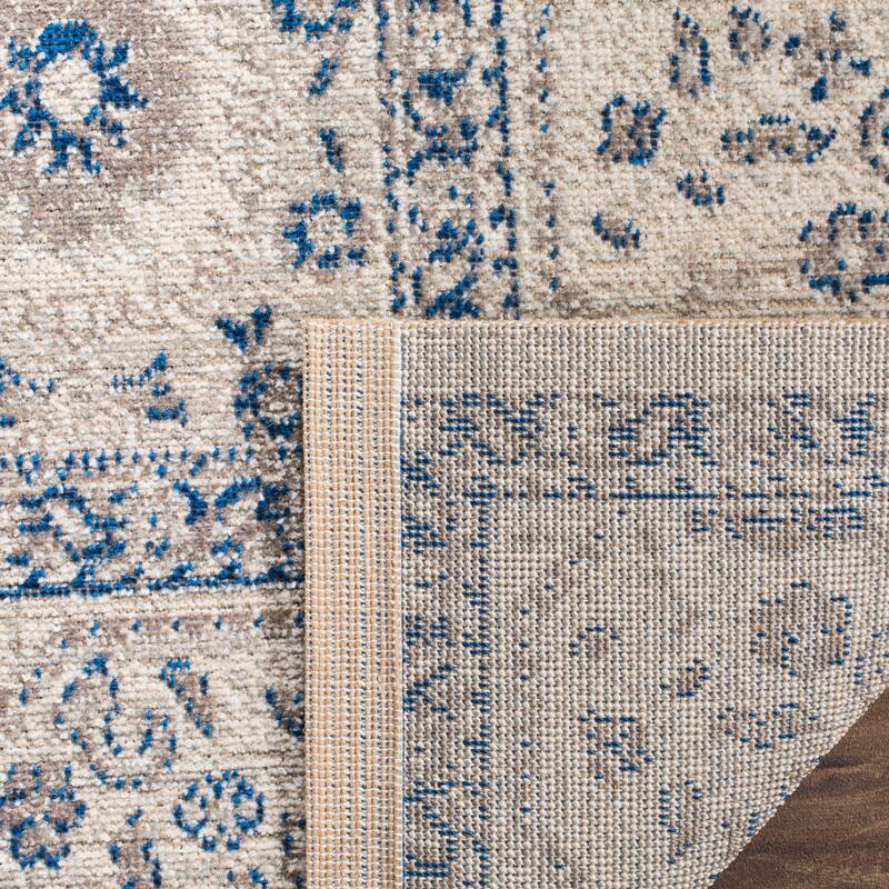SAFAVIEH Patina Feikea Traditional Oriental Rug