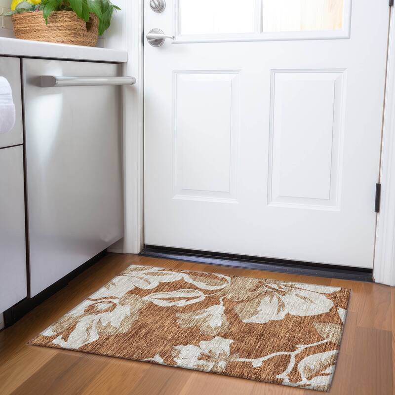Machine Washable Indoor/ Outdoor Chantille Floral Contemporary Rug