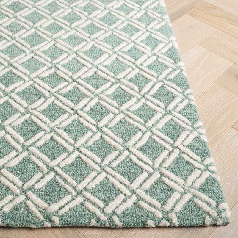 SAFAVIEH Handmade Genre Haifa Geometric Wool Rug