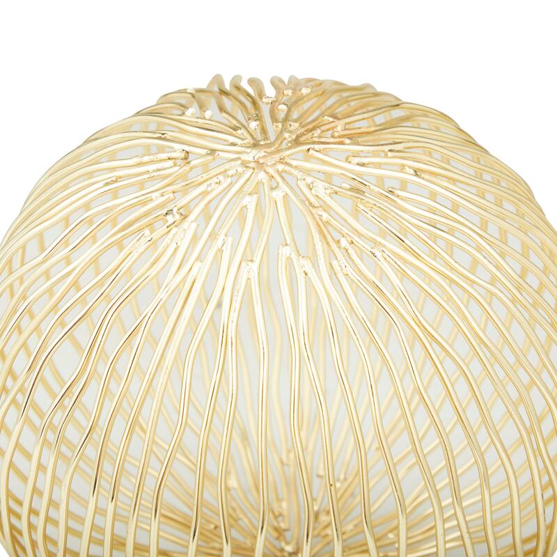 CosmoLiving by Cosmopolitan Modern Metal Geometric Sculpture (Set of 3) - Gold or Gray