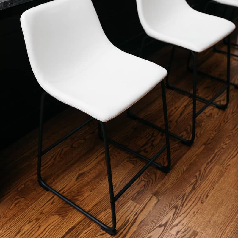 Signature Design by Ashley Centiar Counter Height Bar Stool (Set of 2) - White - Counter Height