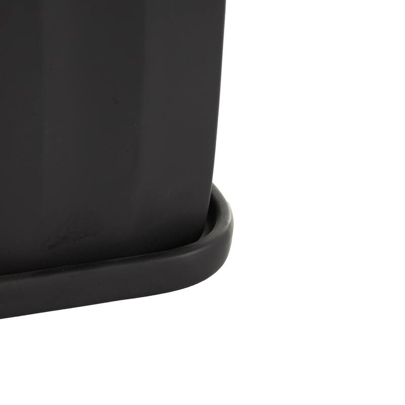 Black or White Ceramic Ribbed Indoor Outdoor Planter with Attached Saucer (Set of 3)