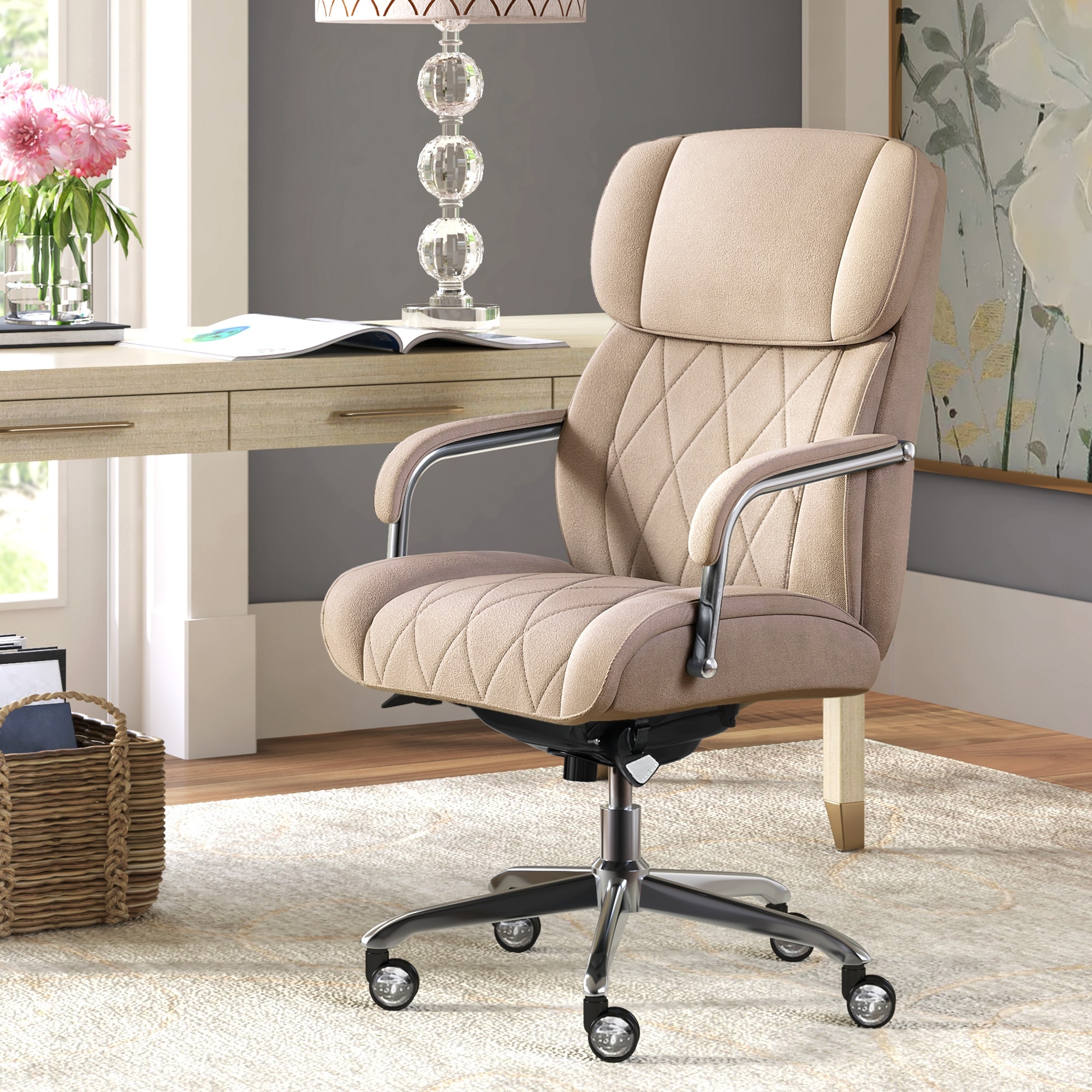 La-Z-Boy Sutherland Quilted Leather Executive Office Chair - High 
