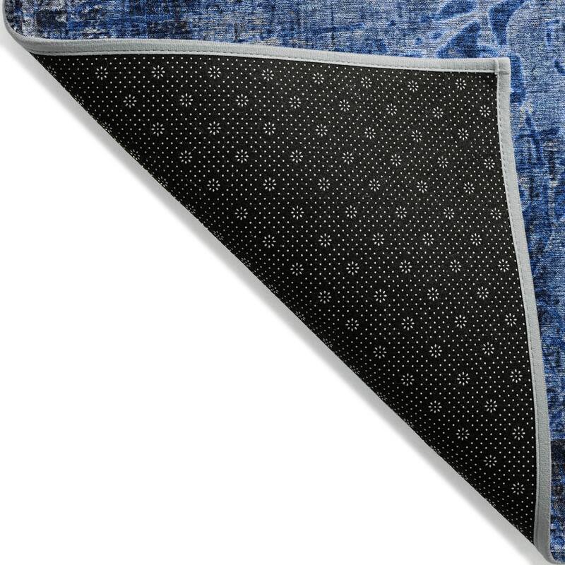 Machine Washable Indoor/ Outdoor Modern Floral Chantille Rug