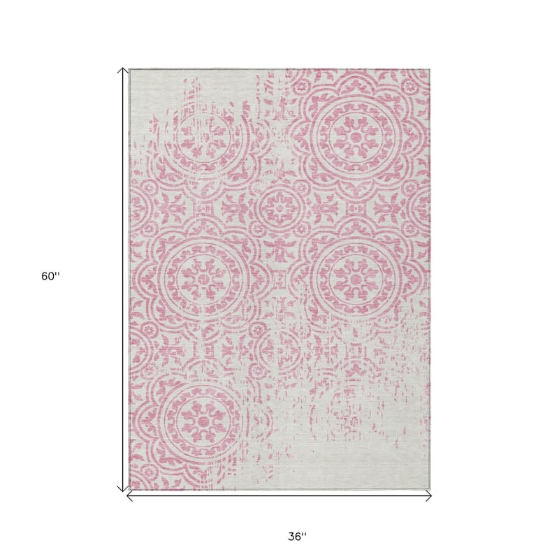 HomeRoots Medallion Transitional Rectangle Outdoor Rug