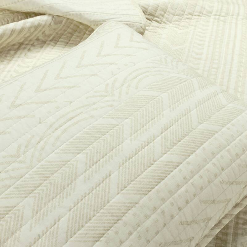 Lush Decor Hygge Geometric Pattern 3-piece Quilt Set