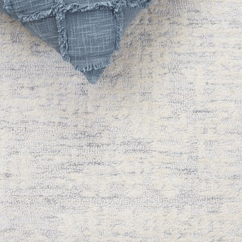 SAFAVIEH Handmade Ebony Marcijona Modern Contemporary Wool Rug