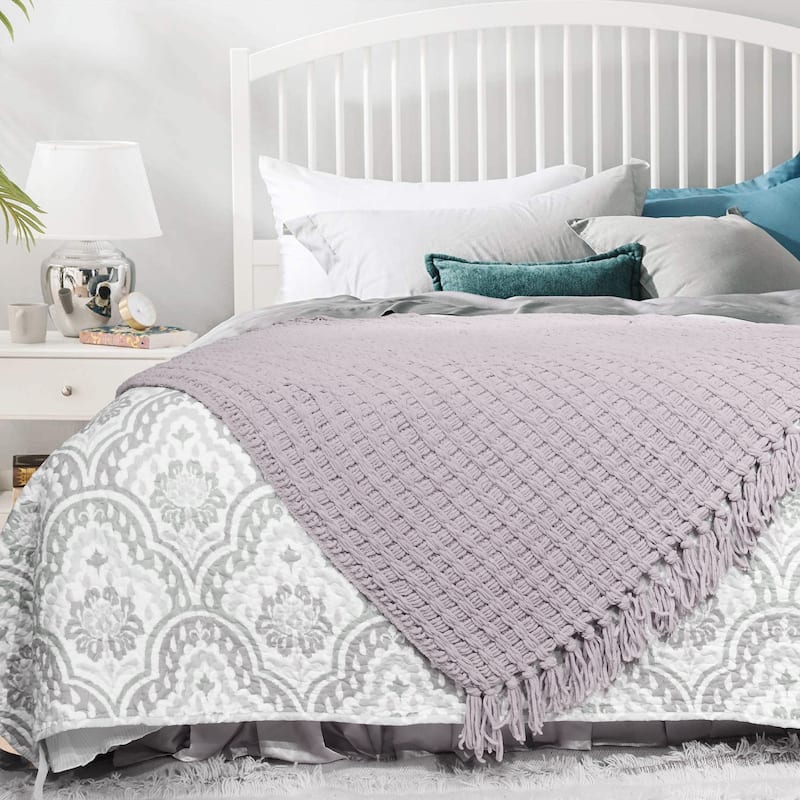 Space Yarn Solid Color Knitted Throw Blanket