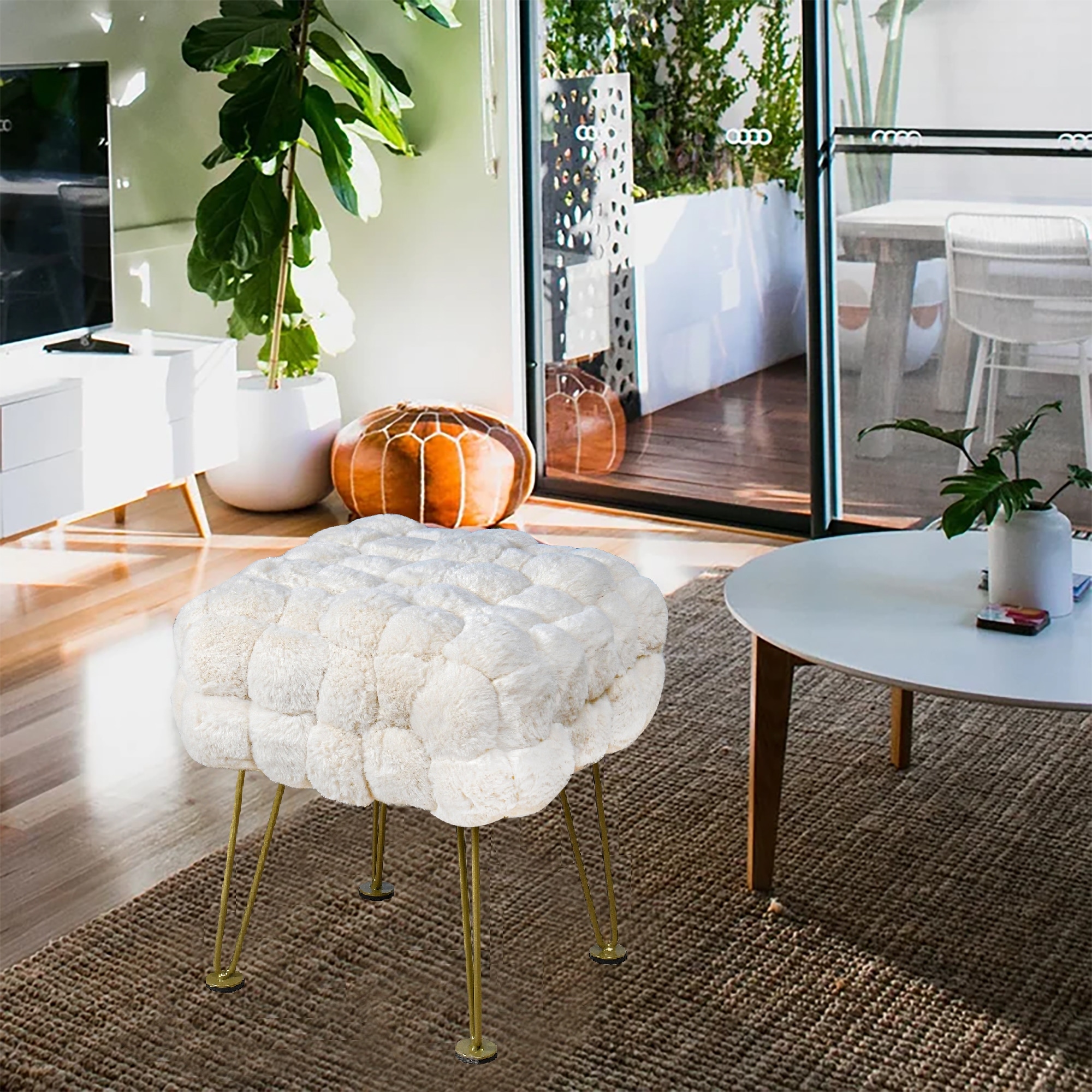Faux on sale fur pouf