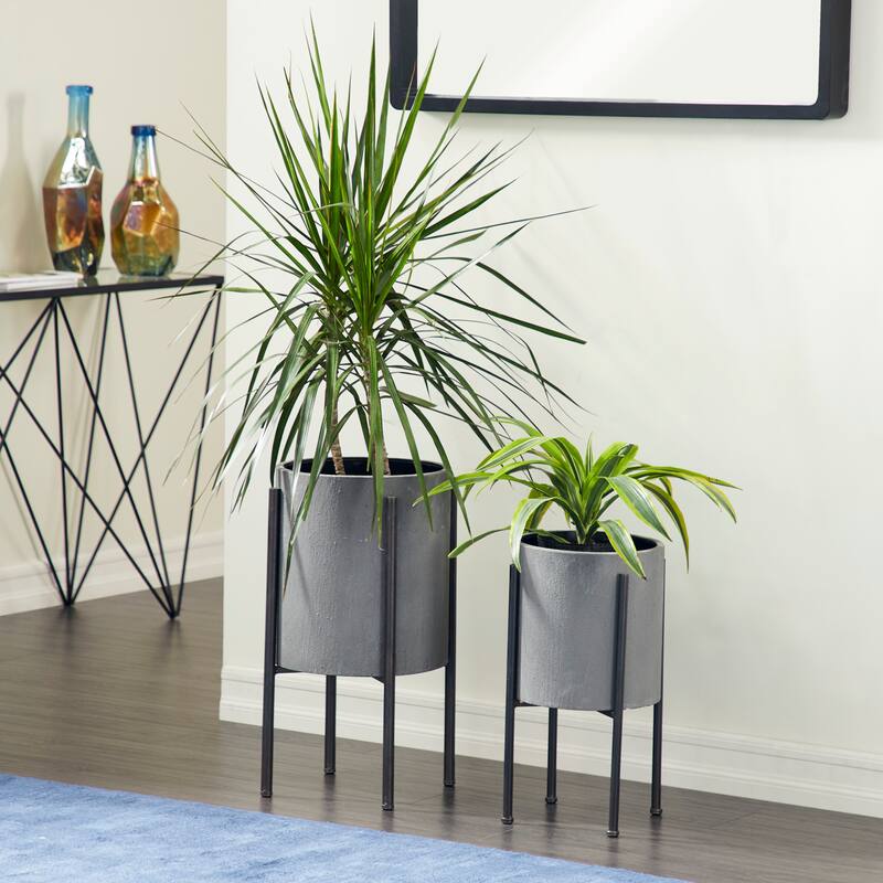 Metal Textured Exterior Planter with Removable Stand - Set of 2 Gray or Light Gray - Roche River Decor
