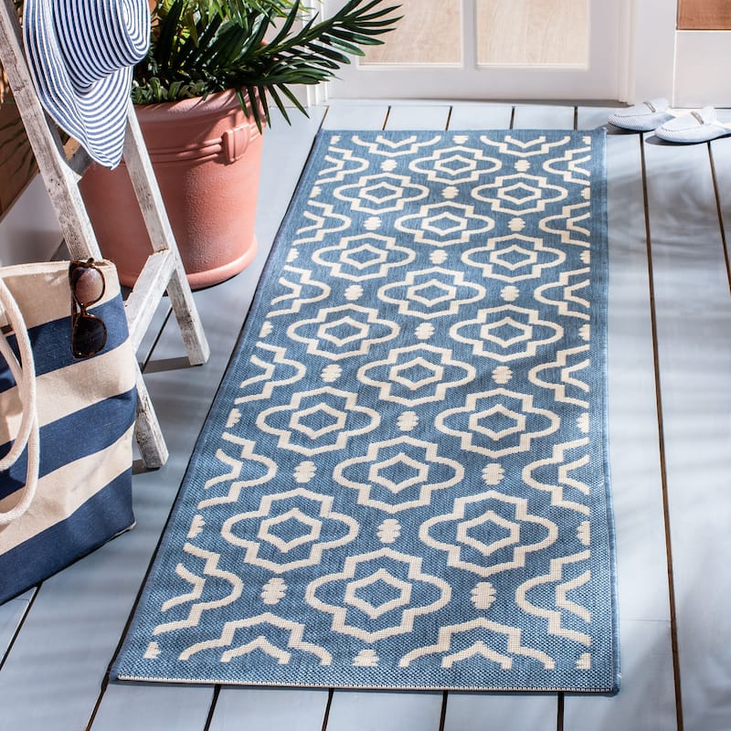SAFAVIEH Courtyard Ketty Indoor/ Outdoor Waterproof Patio Backyard Rug