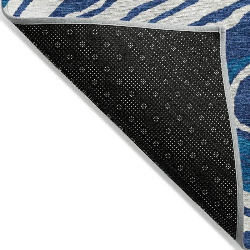 Machine Washable Indoor/ Outdoor Abstract Brushstrokes Chantille Rug