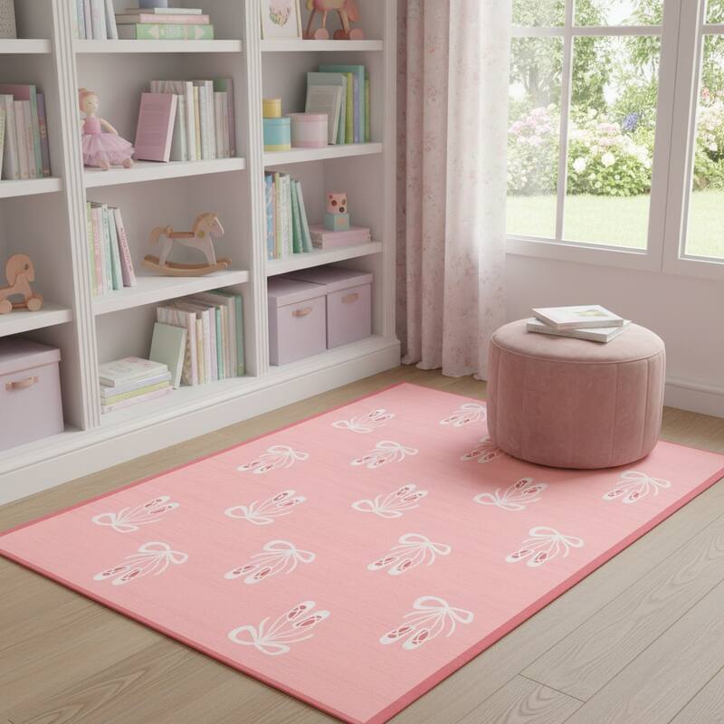 HomeRoots Juvenile/Youth Casual Rectangle Area Rug - 4' X 6'