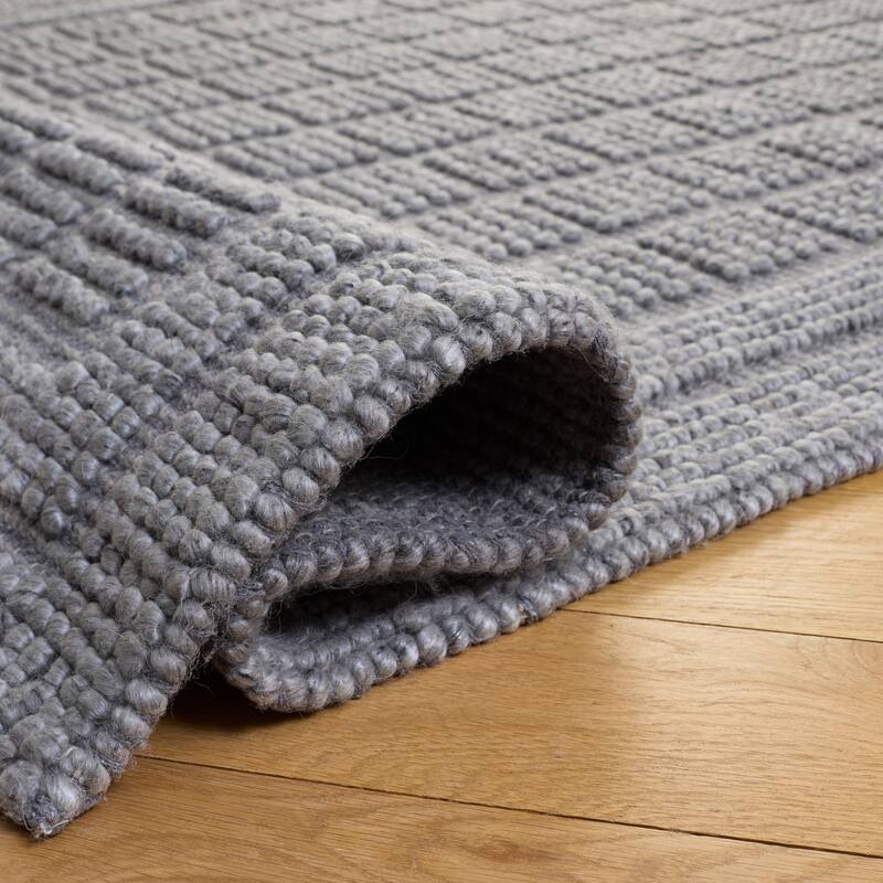 SAFAVIEH Handmade Natura Mysie Raised Textured Wool Blend Rug