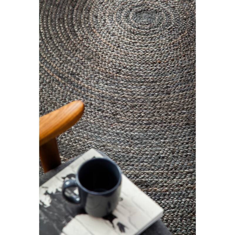 Jani Tara Braided Natural Jute Area Rug - Kerala Round Rug, 4-Feet, Durable, Superior Quality