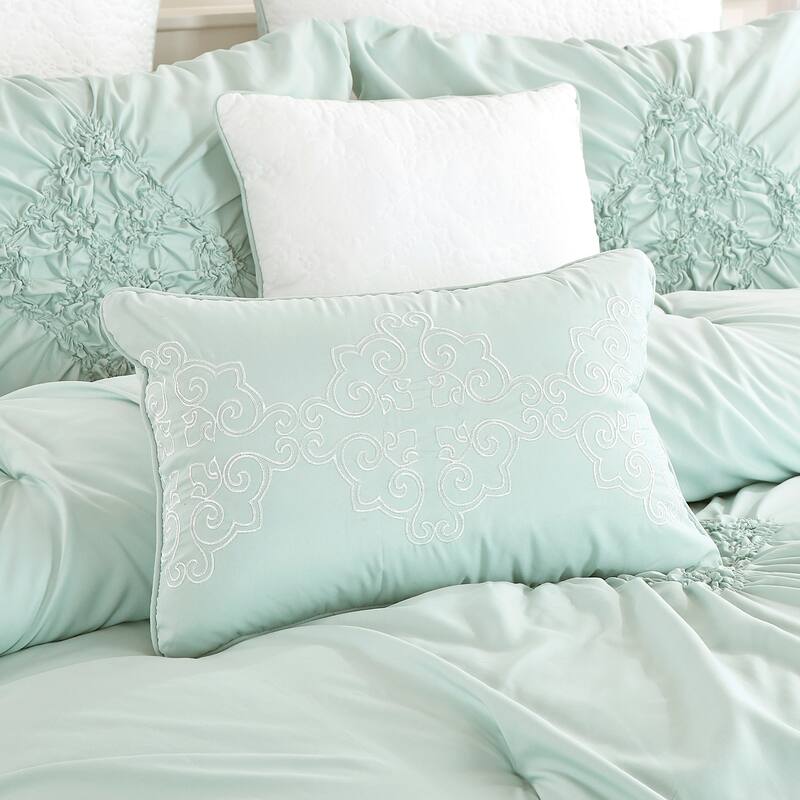 Beryl Luxury 8 Piece Comforter Set
