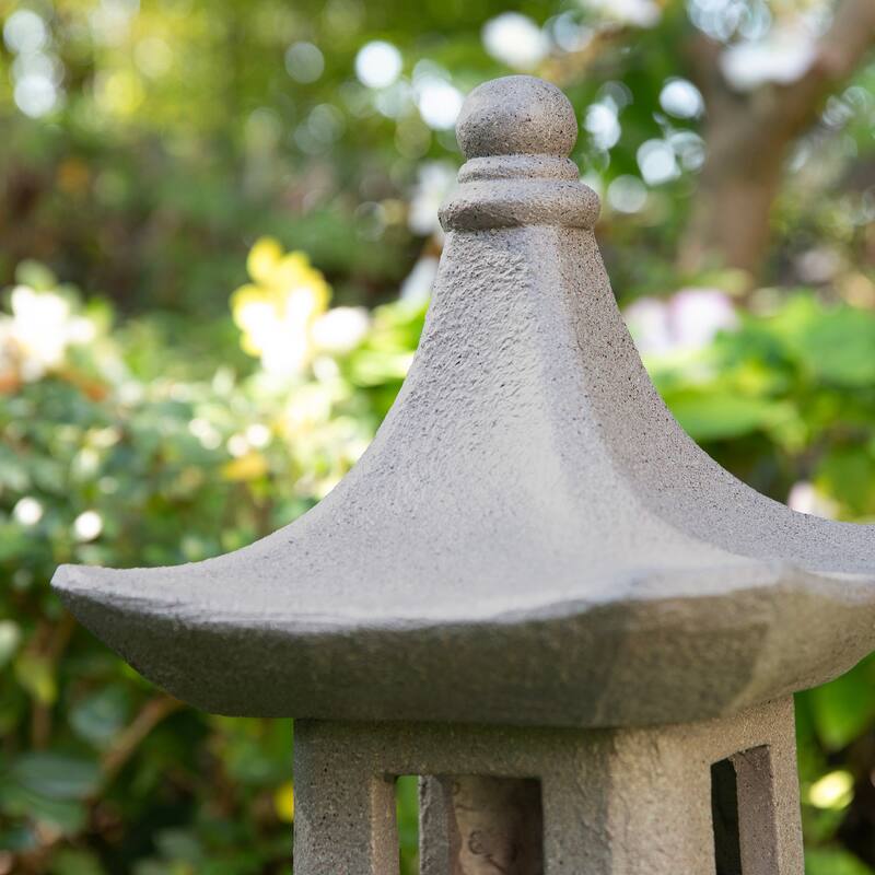 Glitzhome MGO Faux Concrete Pagoda Garden Statue Indoor and Outdoor Decoration