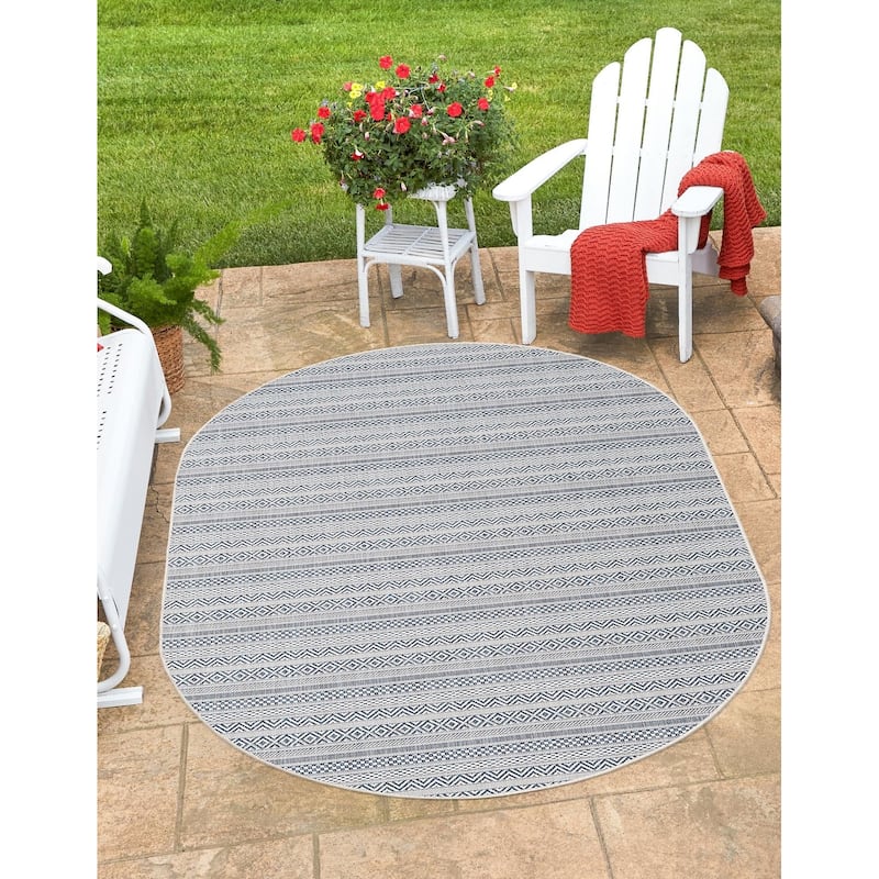 Outdoor Laaset Collection Area Rug - Light Blue - 5'3"x7'10" Oval