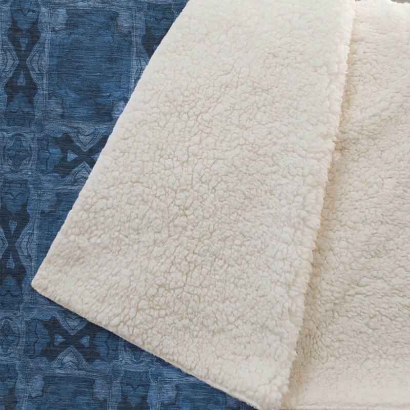 Premium Machine Washable Boho Moroccan Sherpa Throw Blanket