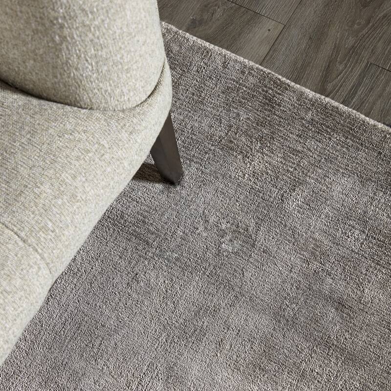 Overton Handmade Modern Contemporary Solid Area Rug