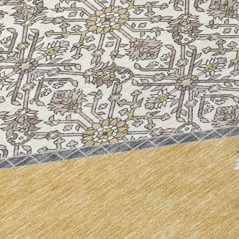 Machine Washable Indoor/ Outdoor Traditional Chantille Rug