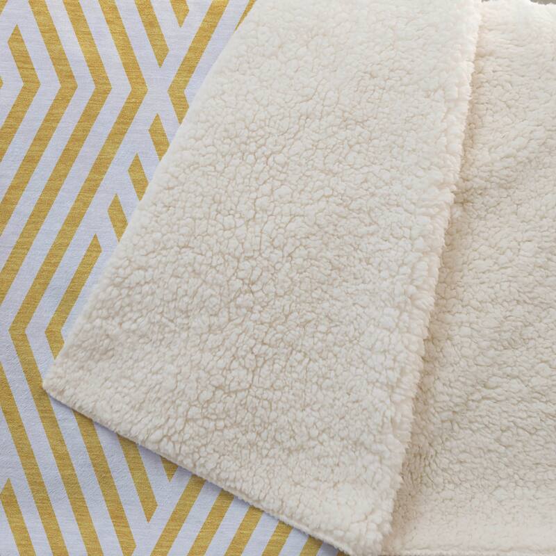 Premium Machine Washable Contemporary Geo Sherpa Throw Blanket