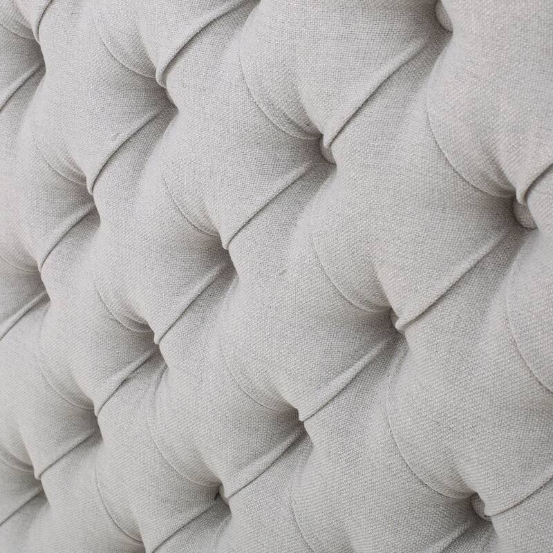 Headboard with a minimalistic yet sleek design