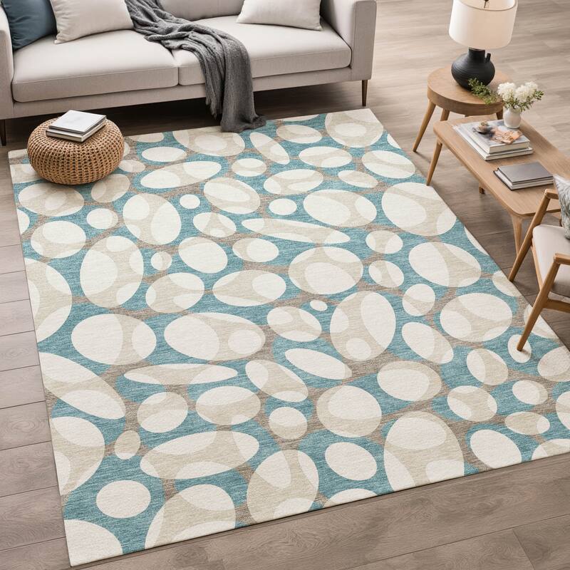 Machine Washable Indoor/ Outdoor Contemporary Saline Chantille Rug