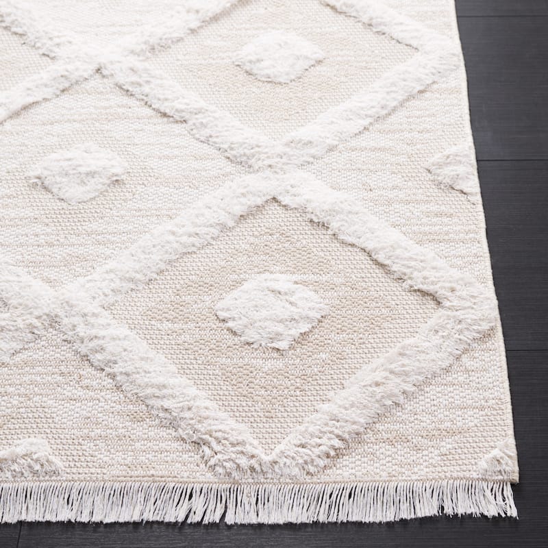 SAFAVIEH Augustine Eloina Trellis Fringe Rug
