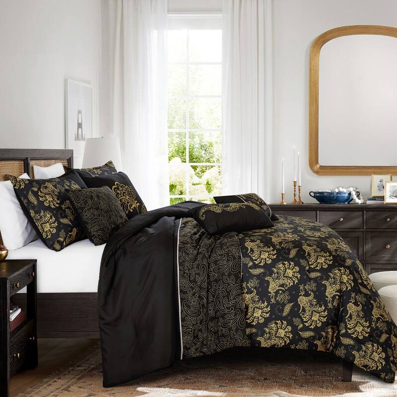 Dubh Luxury 7 Piece Comforter set