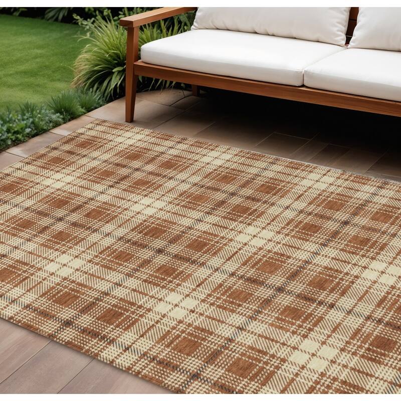 HomeRoots Plaid Transitional Rectangle Outdoor Rug - 10' X 14'