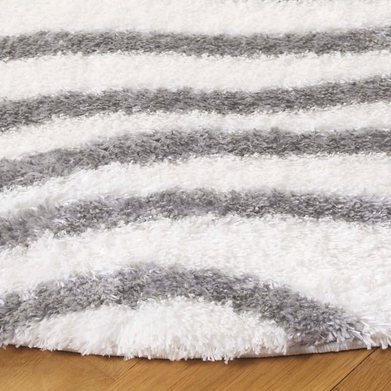 SAFAVIEH Tahoe Rica Shag Modern Stripe 1.2-inch Thick Rug