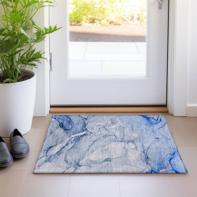 Machine Washable Indoor/ Outdoor Marble Chantille Rug - Navy - 1'8" x 2'6"