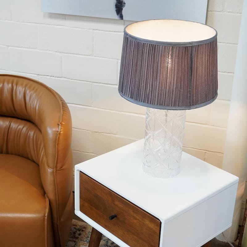 High Quality Hotel European Modern Bed Side nightstand Decorative Led Table/desk Lamp Luxora Table Lamp