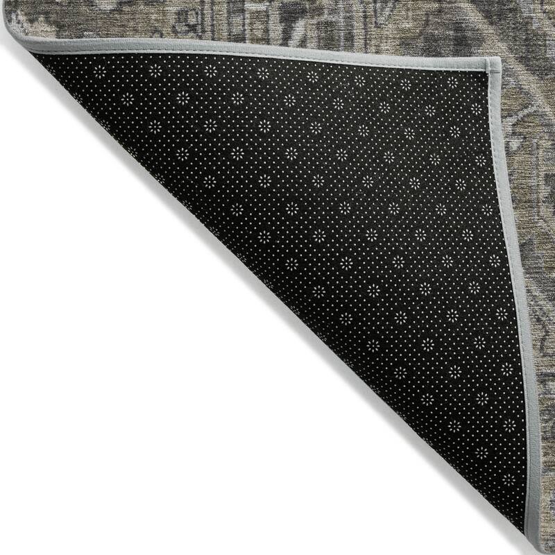 Caso Oriental Weather Resistant Refined Traditional Outdoor Rug