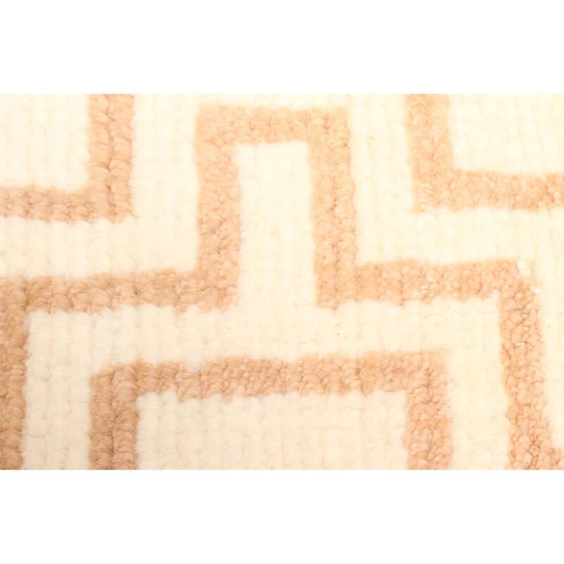 ECARPETGALLERY Hand-knotted Tangier Cream Wool Rug - 5'1 x 8'0