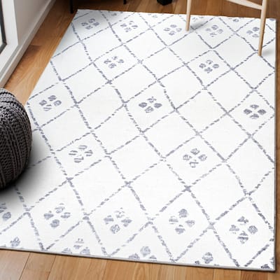 JONATHAN Y Juba Moroccan Geometric Diamond Area Rug