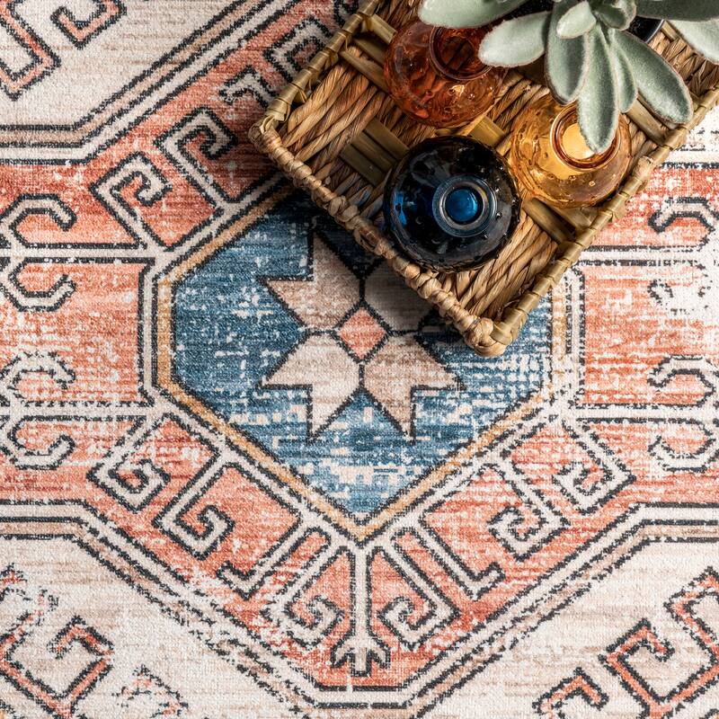 Nuloom Mae SpinClean Tribal Motif Machine Washable Area Rug