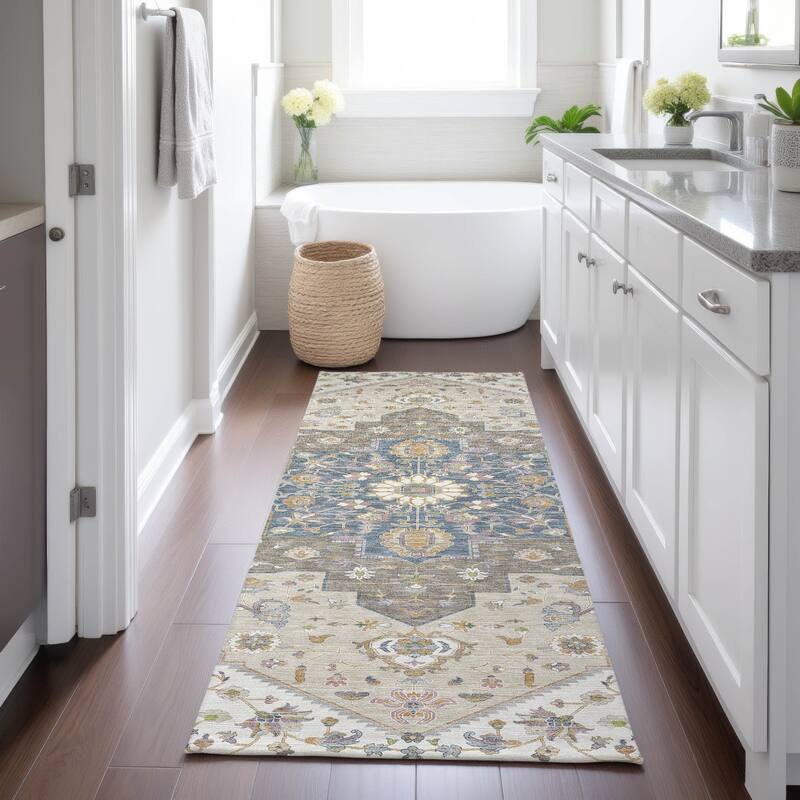 Machine Washable Indoor/ Outdoor Traditional Kolkata Chantille Rug
