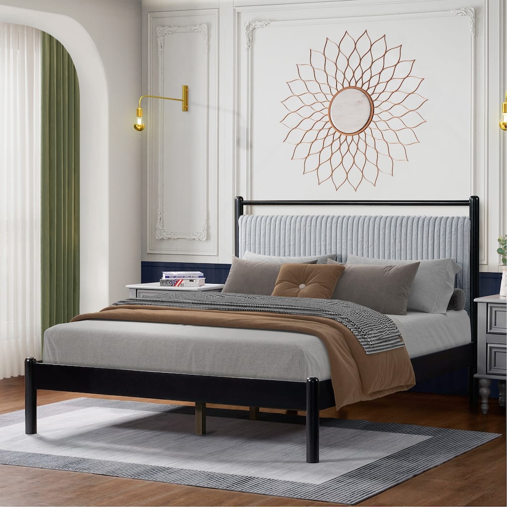 Luxurious Bed with Headboard for Optimal Comfort
